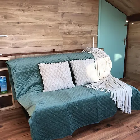 Sweet Treehouse